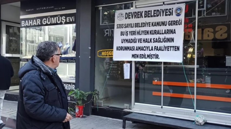 Zabıta tokat gibi sözlerle mühürlemişti Türkiyenin konuştuğu pideciye bu yazı asıldı