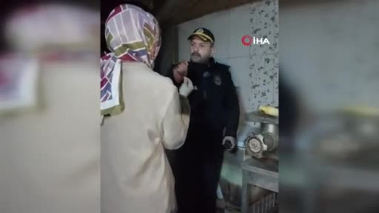 Zabıta tokat gibi sözlerle mühürlemişti Türkiyenin konuştuğu pideciye bu yazı asıldı