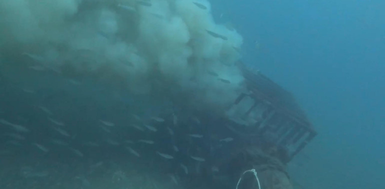 Çanakkale Boğazında denize dökülen pis su böyle görüntülendi