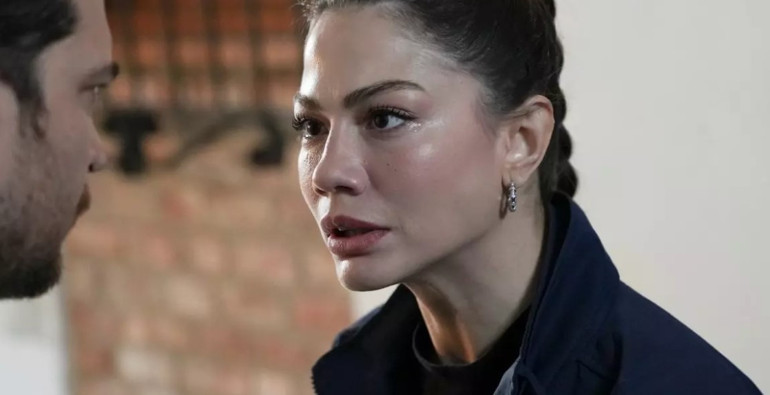 Eşref Rüyanın 23. bölümünde neler oldu Eşref yıkıldı... Bana bunu nasıl yaptın