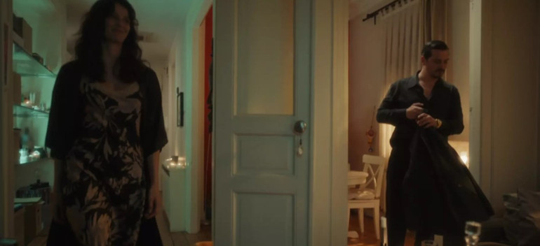 Eşref Rüyanın 23. bölümünde neler oldu Eşref yıkıldı... Bana bunu nasıl yaptın