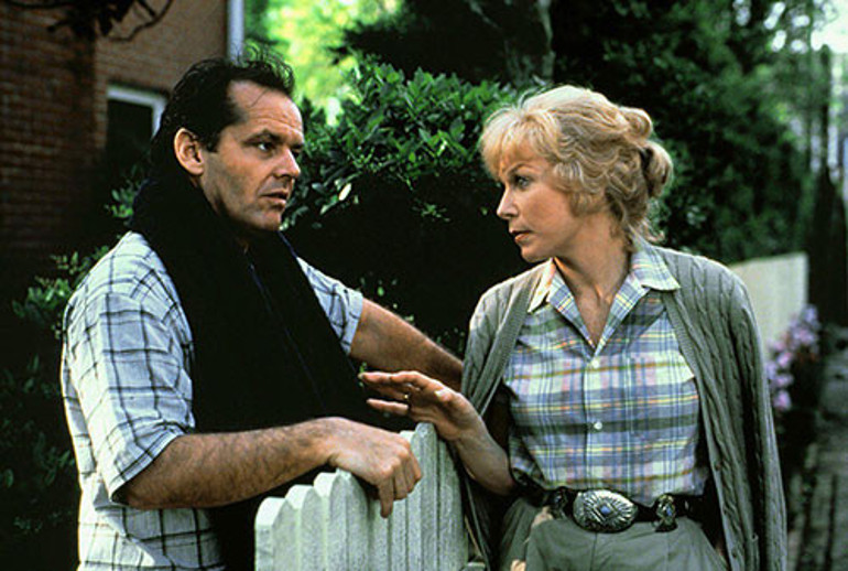 Vaktiyle tek evladını da dostlarını da elinin tersiyle itti... Huysuzluğun bedeli ağır oldu: Efsane oyuncu sokaklarda sıcak bir sohbet arıyor