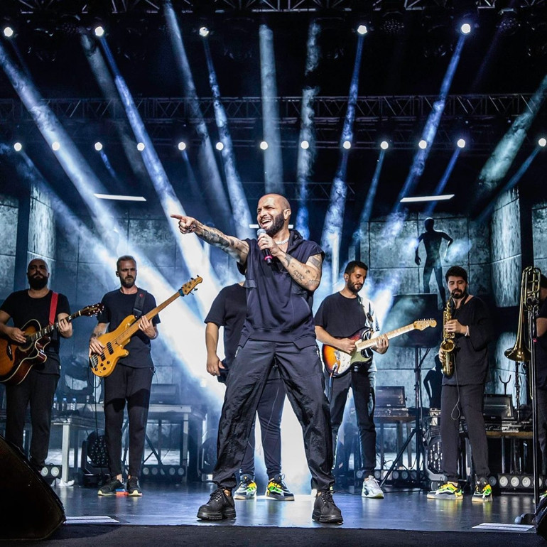 Yeni oyunlar sahnede