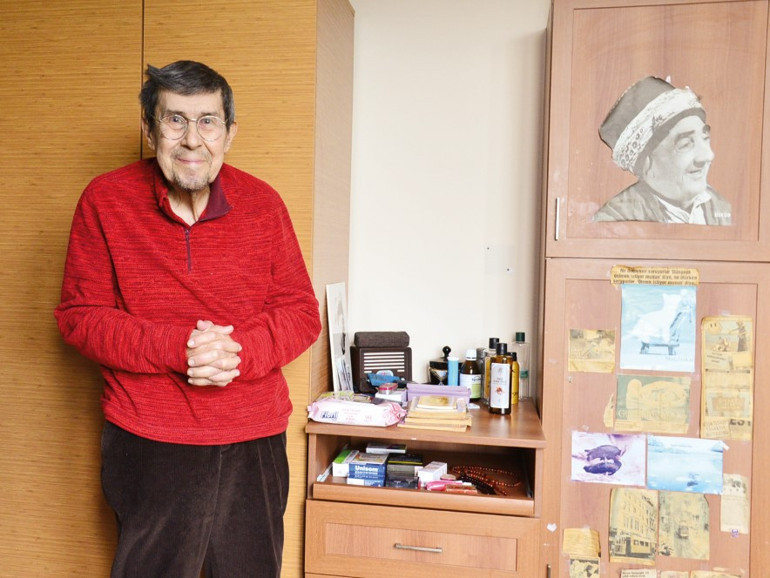 Usta oyuncu Zihni Göktay bakımevinde