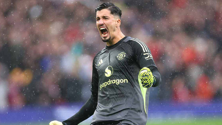 Altay Bayındır, Beşiktaşın transfer listesine girdi