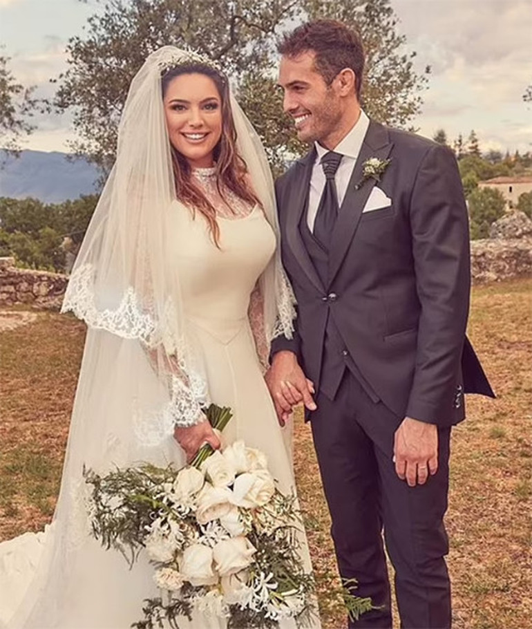 Hayatının yarısını nişanlanıp ayrılarak geçirmişti... Kocam sonumuz benzemesin diye evlenme teklif etmedi