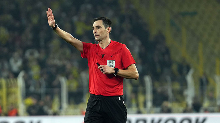 Jhon Duran Kırmızı Kart: Fenerbahçe Ferencvaros Maçında Neler Yaşandı?