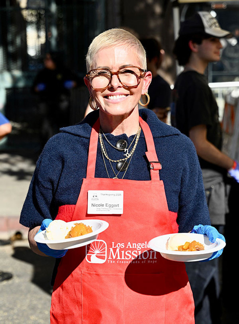 Ünlü oyuncu iki yıldır savaştığı kanseri yendi… ‘Yaşadığım her gün artık bana bir hediye’