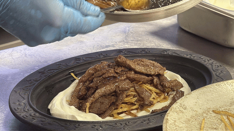 Çökertme kebabı turistlerin gözdesi oldu