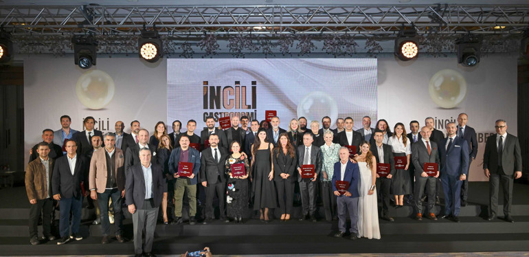 Gastronomi kazanında kaynayanlar