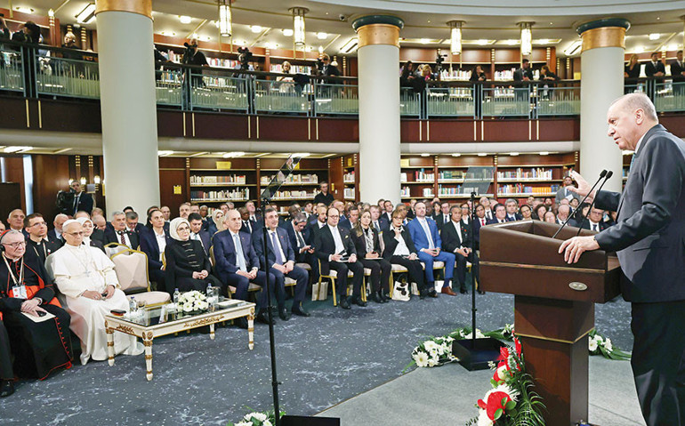 Erdoğan Papa’ya kesintisiz tebliğ yaptı