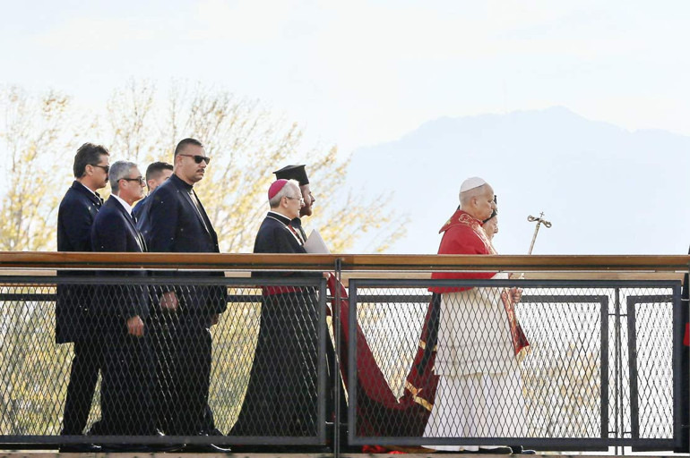 Papa 14’üncü Leo İznik’te… Bazilika’da 1700. yıl ayini