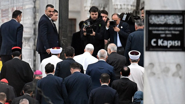 Vatikan Devlet Başkanı Papa 14. Leo Fener Rum Patrikhanesinde