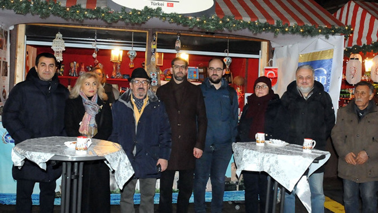 Nürnberg Dünyaca ünlü Noel Pazarı açıldı