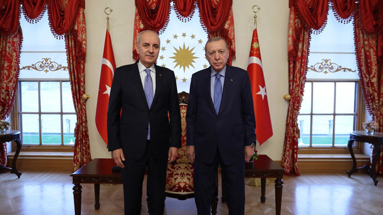 Cumhurbaşkanı Erdoğan, TBMM Başkanı Kurtulmuşu kabul etti