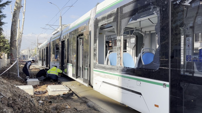 Kaza sonrası olay yerinden görüntü