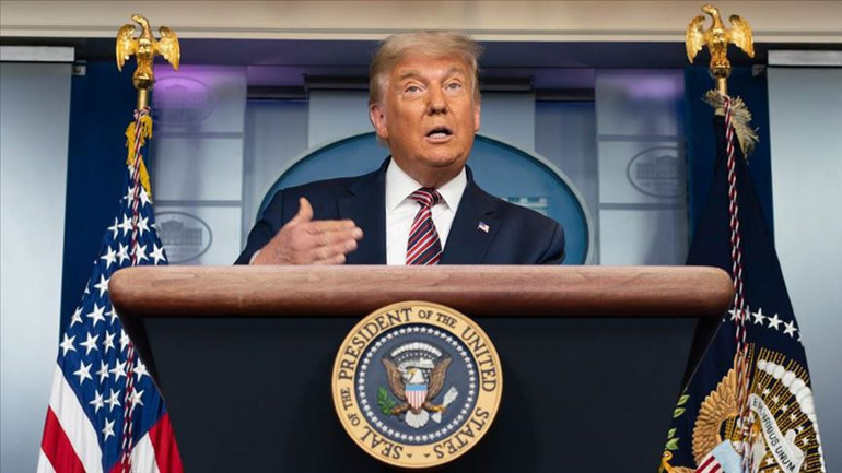 Trump Maduroyu aradı: Venezuelayı terk et talebi