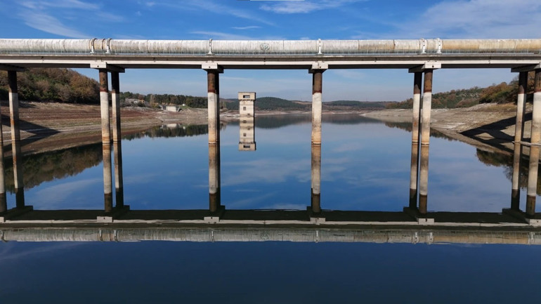 İstanbul barajlarında azalan su seviyeleri