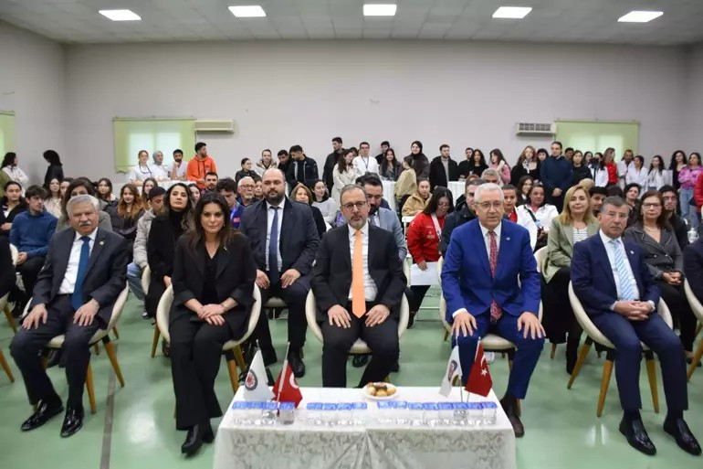 Kasapoğlu: Engelli bireylerin sorunları sadece bir komisyon konusu değil