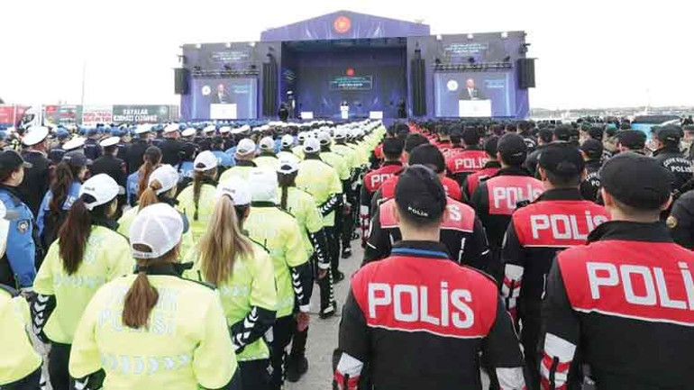 Erdoğan: Teröre karşı kardeşlik kuşağı