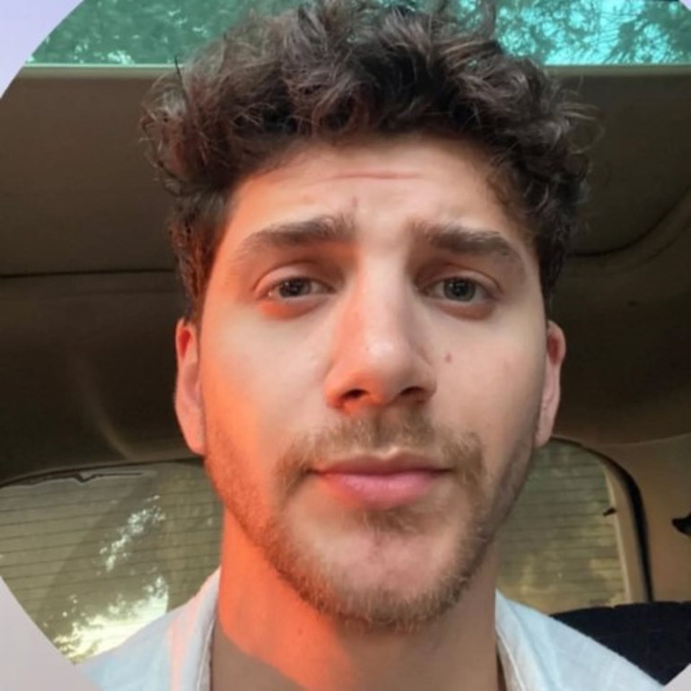 Zincirleme trafik kazasında 2 kardeş hayatını kaybetti