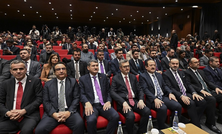 Cumhurbaşkanlığı İletişim Başkanı Duran, Afet Haberciliği Eğitim Panelinde konuştu