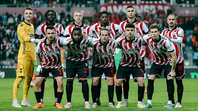 Samsunspor son 14 resmi maçta yenilmedi