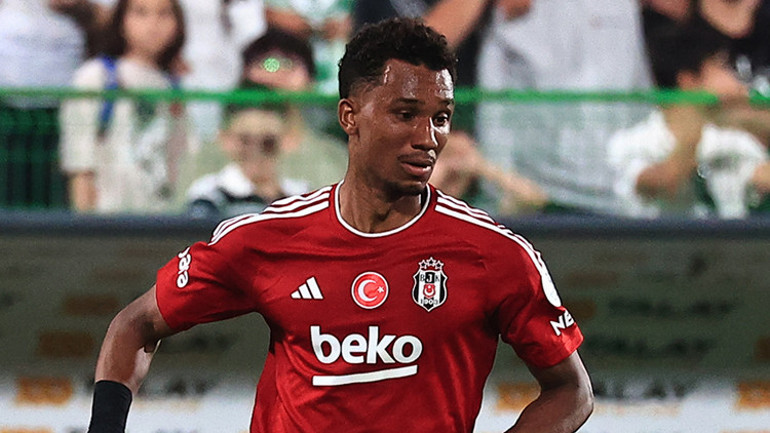 Beşiktaşta ayrılık kararı Ocak ayında gidiyor