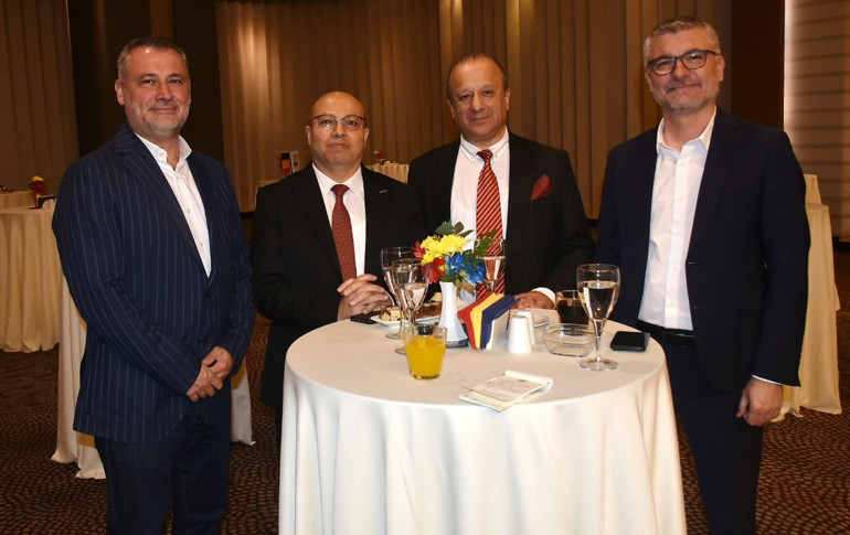 Romanya’nın milli günü İzmir’de görkemli bir törenle kutlandı