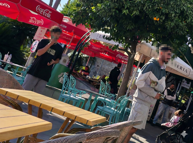 Kentin kalbinde seyyar dövmeci tacizi