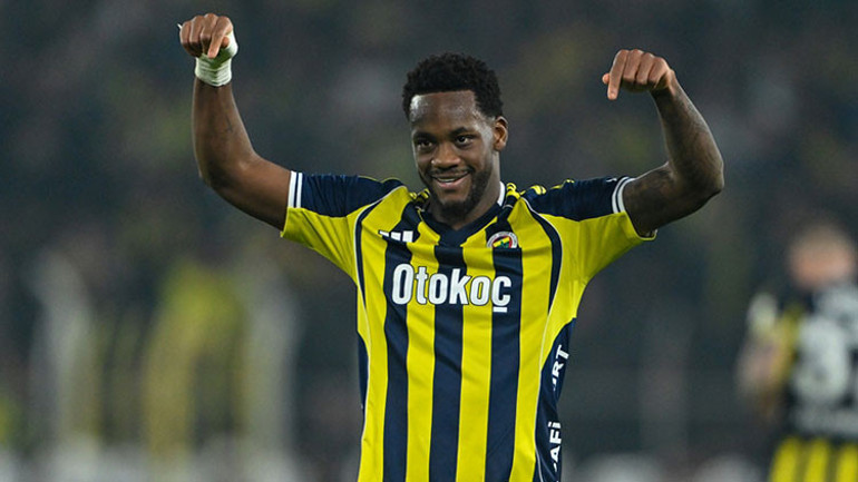 Derbilerin yeni kralı Jhon Duran