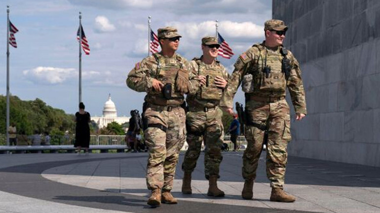 Pentagon harekete geçti: Washingtonda tüm Ulusal Muhafızlar silahlandırıldı