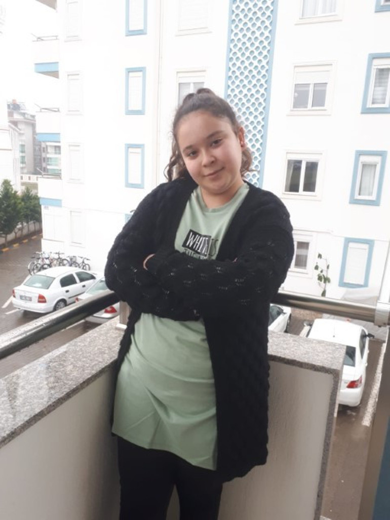 Kim bu utanmazlar Mezarlıkta pes dedirten skandal: Acılı baba en sonunda kamera ile önlem aldı