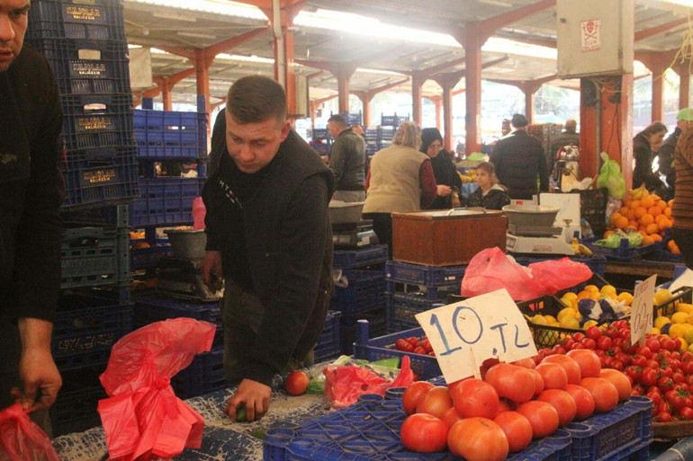  Kilosunu 10 lirada satıyorlar