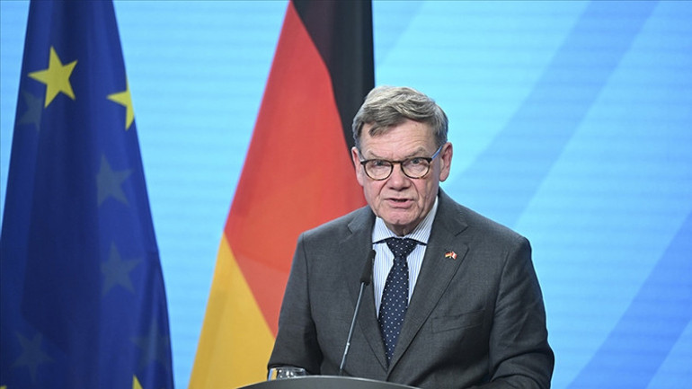 Almanyadan savunmada iş birliği mesajı