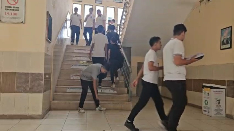  İdare çeyrek altınla ödüllendirdi