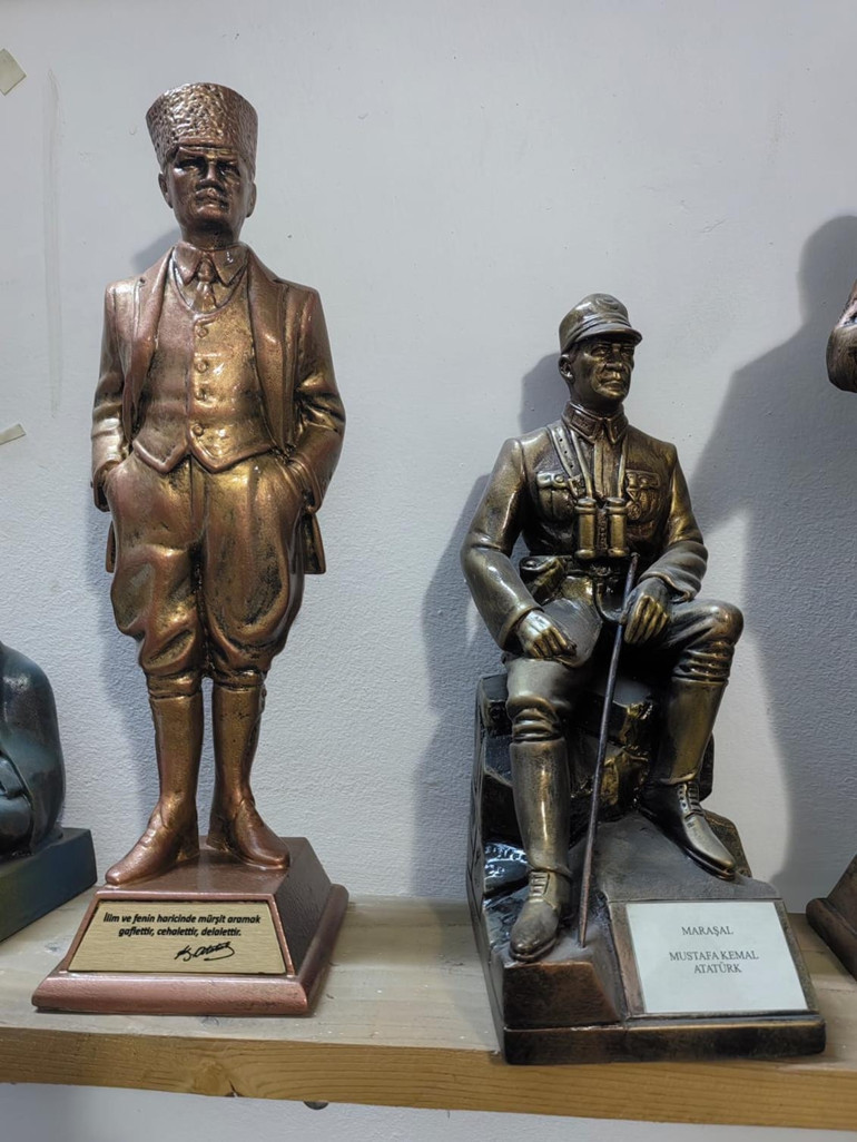 Para için değil sanat için