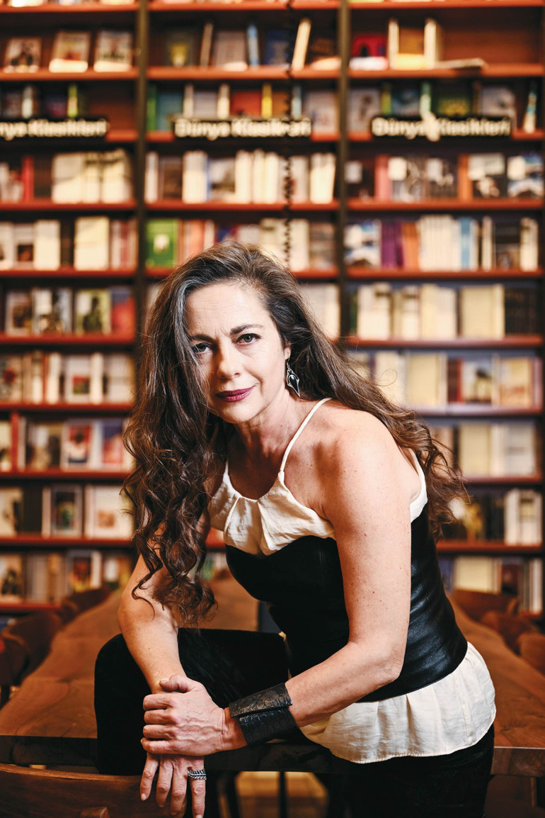 ‘Oyuncu olmasaydım böyle yazamazdım, yazar olmasaydım böyle oynayamazdım’