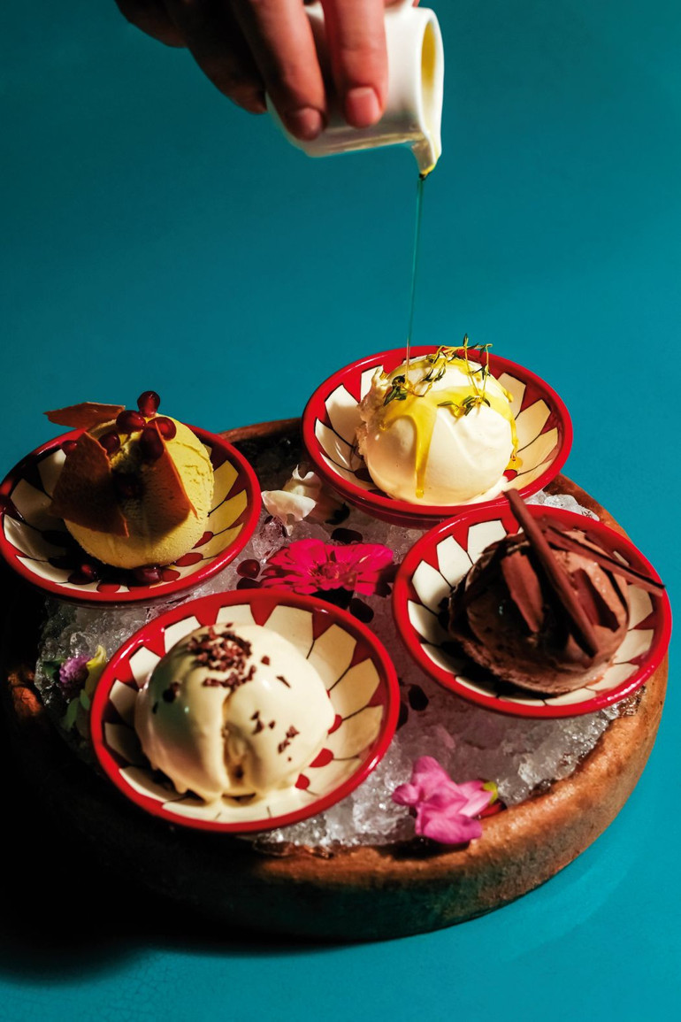 Kökleri koruyarak dili yenilemek