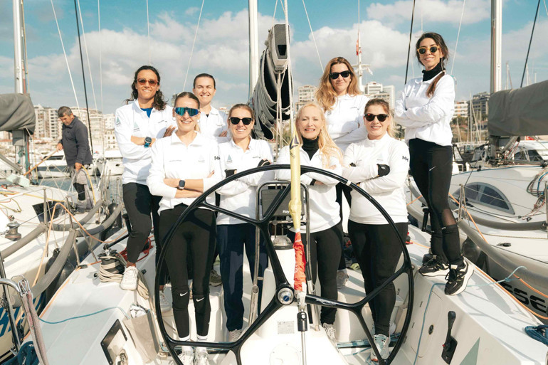 Geleceğin liderlerini kurum içinden yetiştiriyor