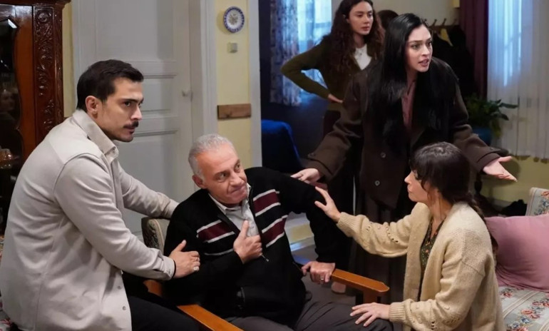 Güller ve Günahların 9. bölümünde neler oldu İhaneti öğrendi, gelinini evden kovdu