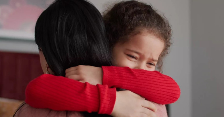 Güller ve Günahların 9. bölümünde neler oldu İhaneti öğrendi, gelinini evden kovdu