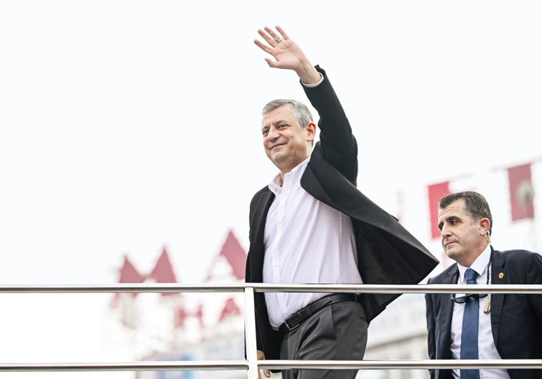 ‘A Takımı’yla ‘Türkiye ittifakı’ mesajı