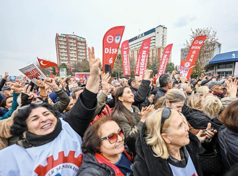 ‘A Takımı’yla ‘Türkiye ittifakı’ mesajı