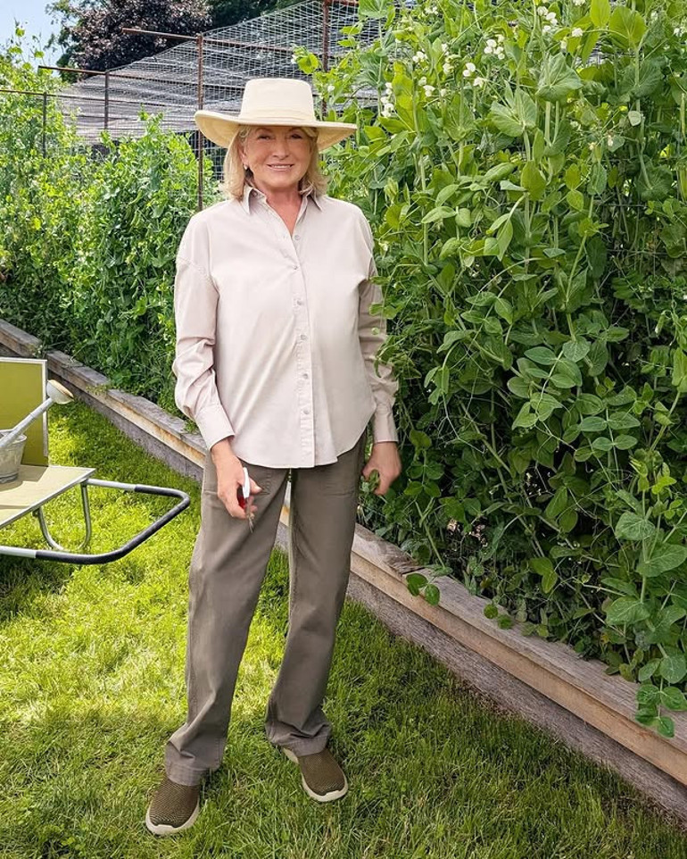 Yıllardır çiftliğinde atları ve eşekleriyle yaşıyor… Ünlü sunucu kararını çoktan vermiş: Ölünce beni onların yanına gömün