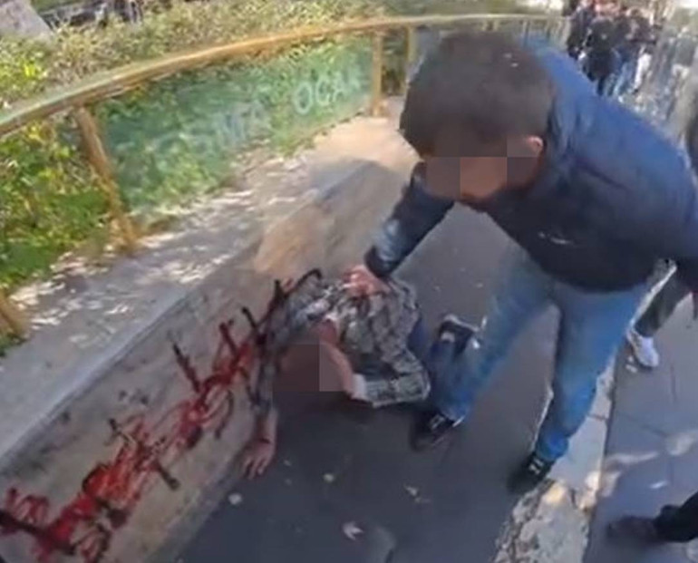  Buluşma noktasında feci şekilde dayak yerdi