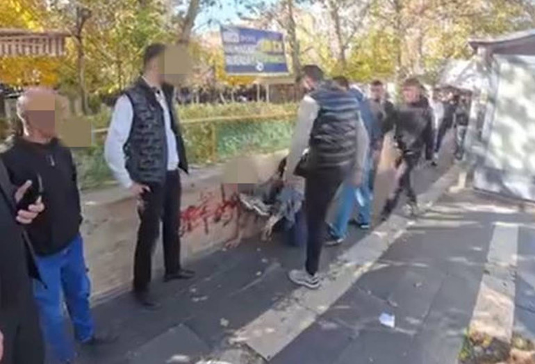  Buluşma noktasında feci şekilde dayak yerdi