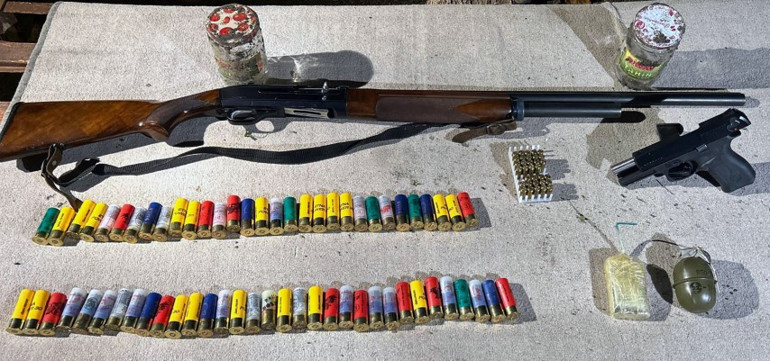 Evinin bahçesinde gömülü el bombası bulunan kişi tutuklandı