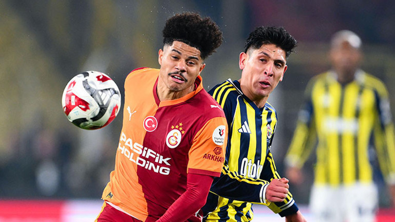 Galatasaraylı Saraya Premier Ligden transfer teklifi var Bonservisi belli oldu