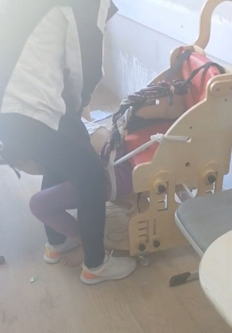  Otizmli öğrencileri iple bağlayıp ders işlediler İnceleme başladı